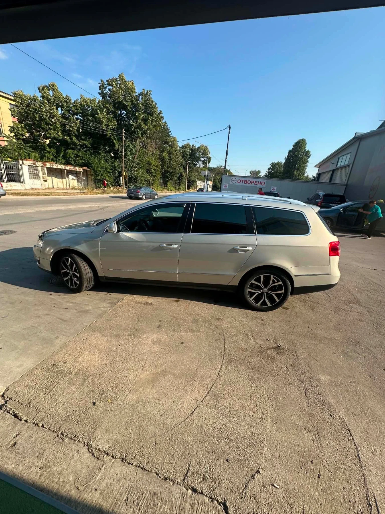 VW Passat, снимка 11 - Автомобили и джипове - 55565979