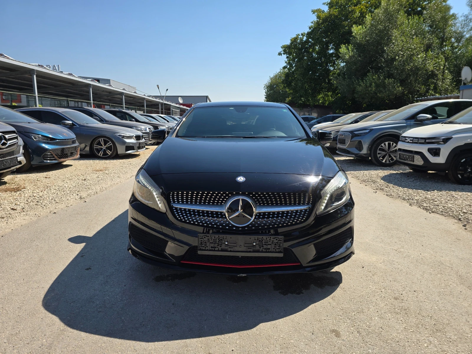 Mercedes-Benz A 180 CDI AMG PACK Топ състояние , снимка 5 - Автомобили и джипове - 55586526