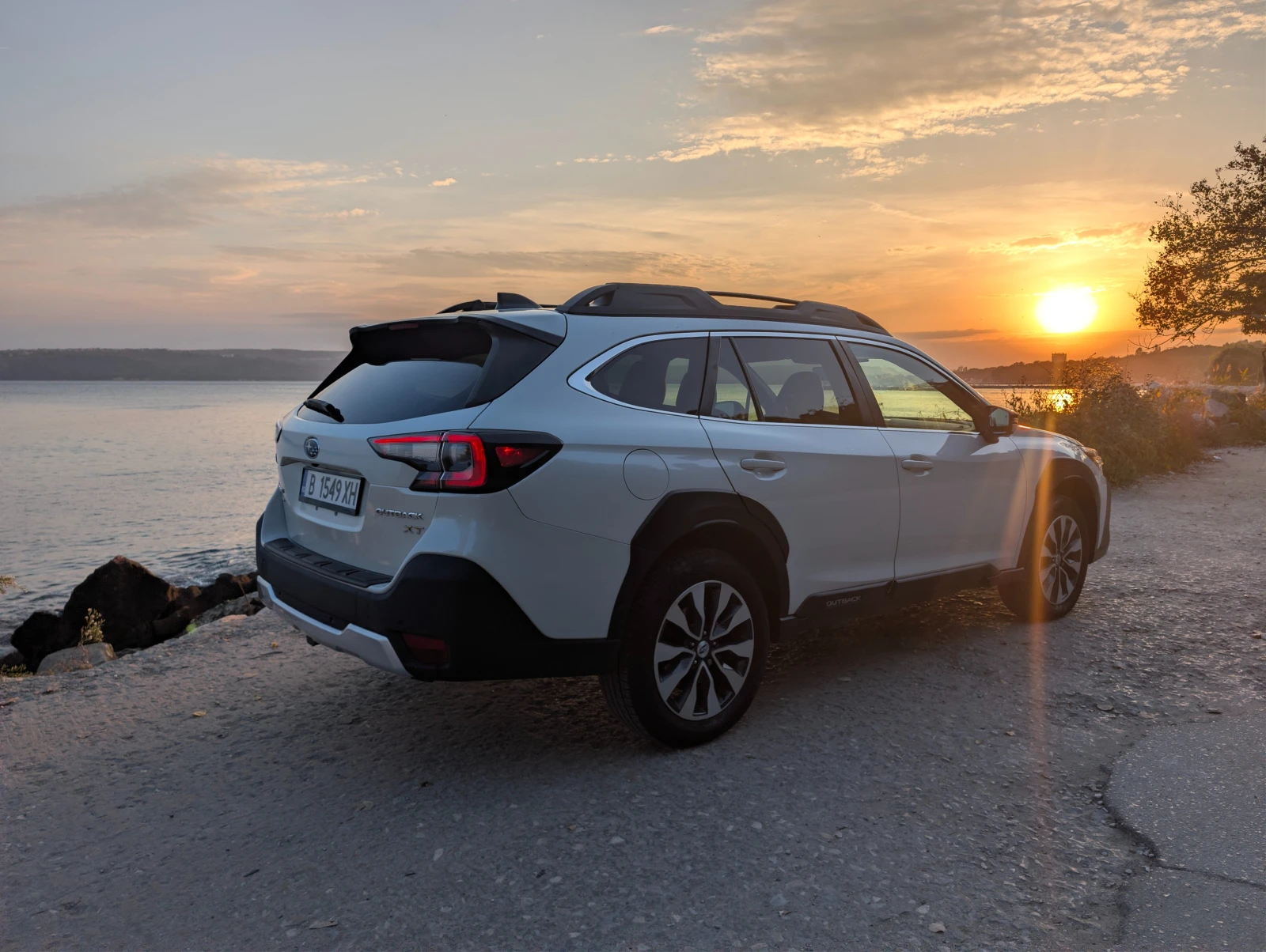 Subaru Outback 2.4 XT Limited - Регистрирана, снимка 5 - Автомобили и джипове - 56048081