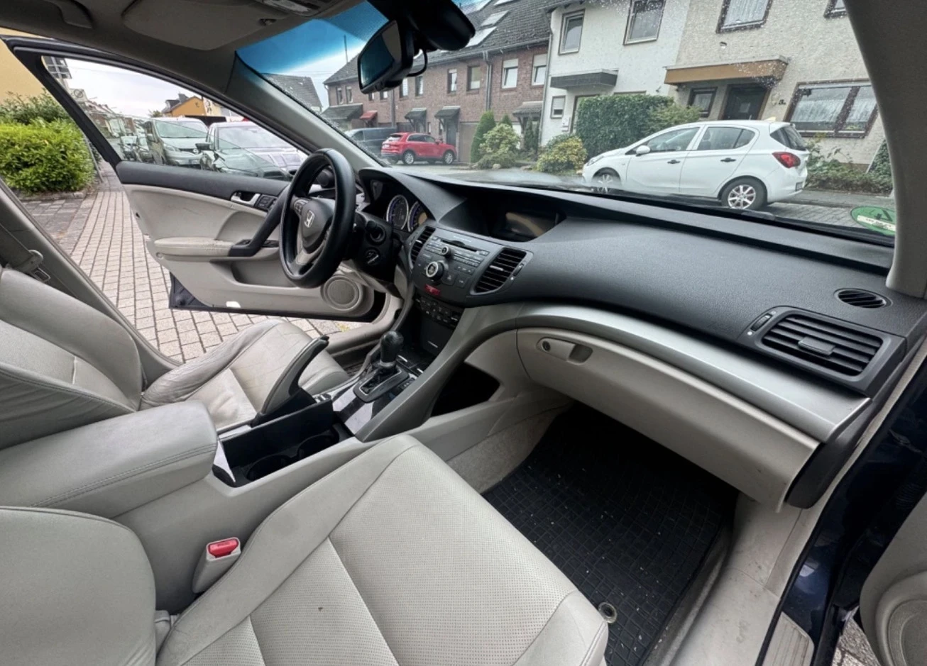 Honda Accord 2.4 Automat Очакван внос, снимка 14 - Автомобили и джипове - 55781424
