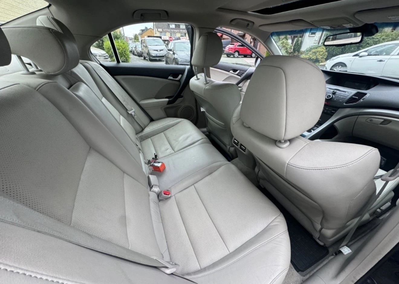 Honda Accord 2.4 Automat Очакван внос, снимка 15 - Автомобили и джипове - 55781424