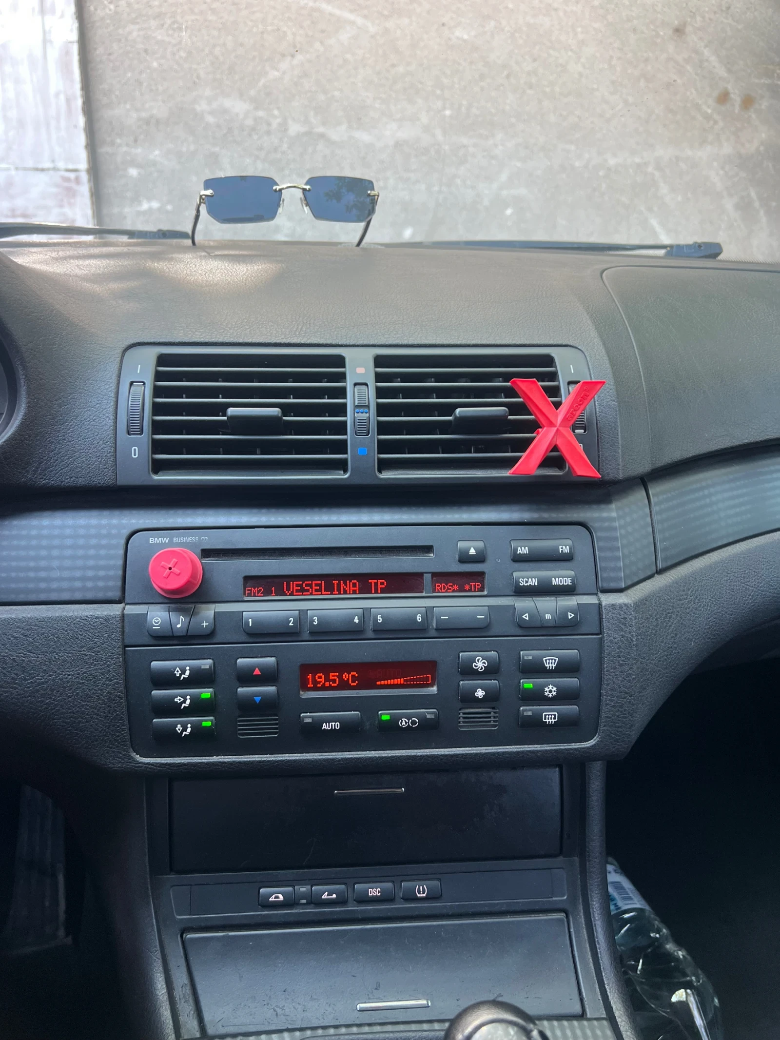 BMW 320 320d, снимка 9 - Автомобили и джипове - 56023142