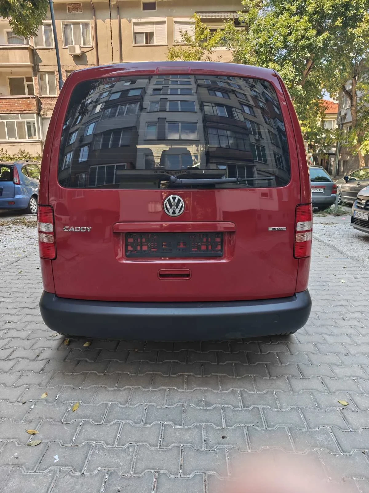 VW Caddy 1.6 Bifuel фабрична газ, снимка 6 - Автомобили и джипове - 56105588