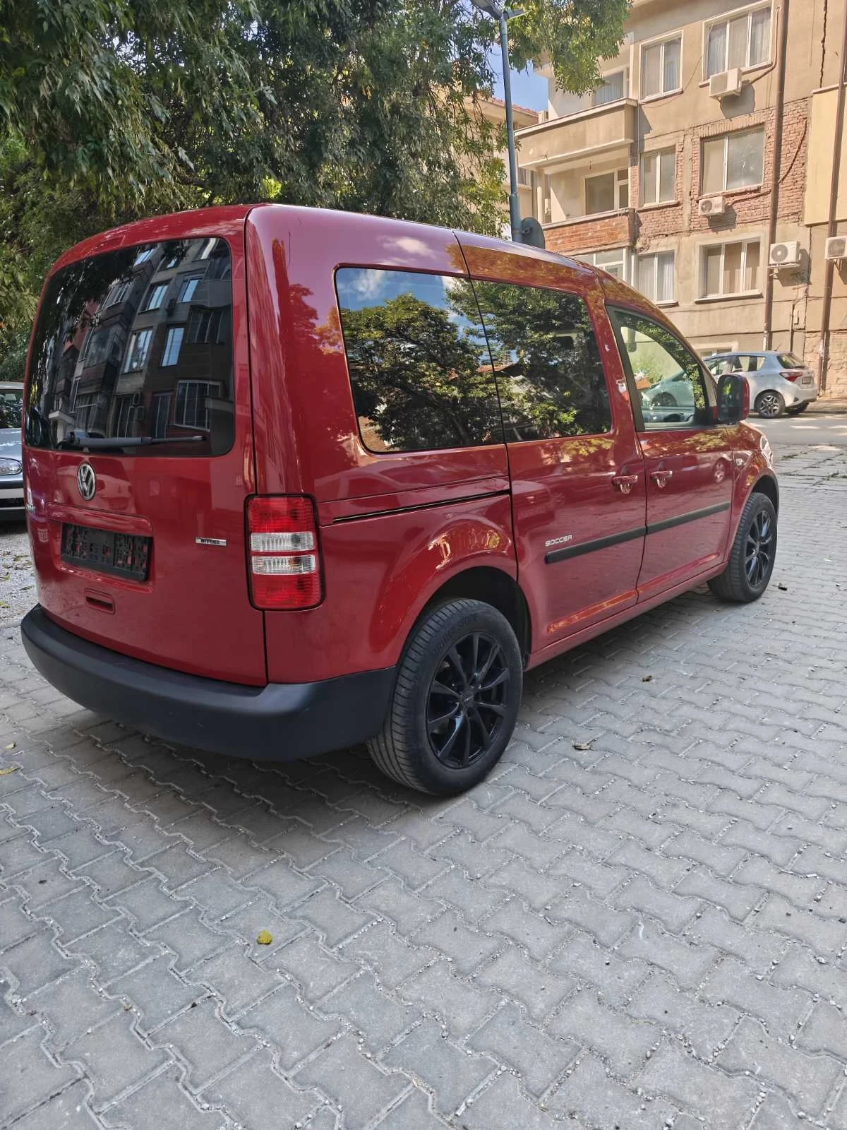 VW Caddy 1.6 Bifuel фабрична газ, снимка 5 - Автомобили и джипове - 56105588