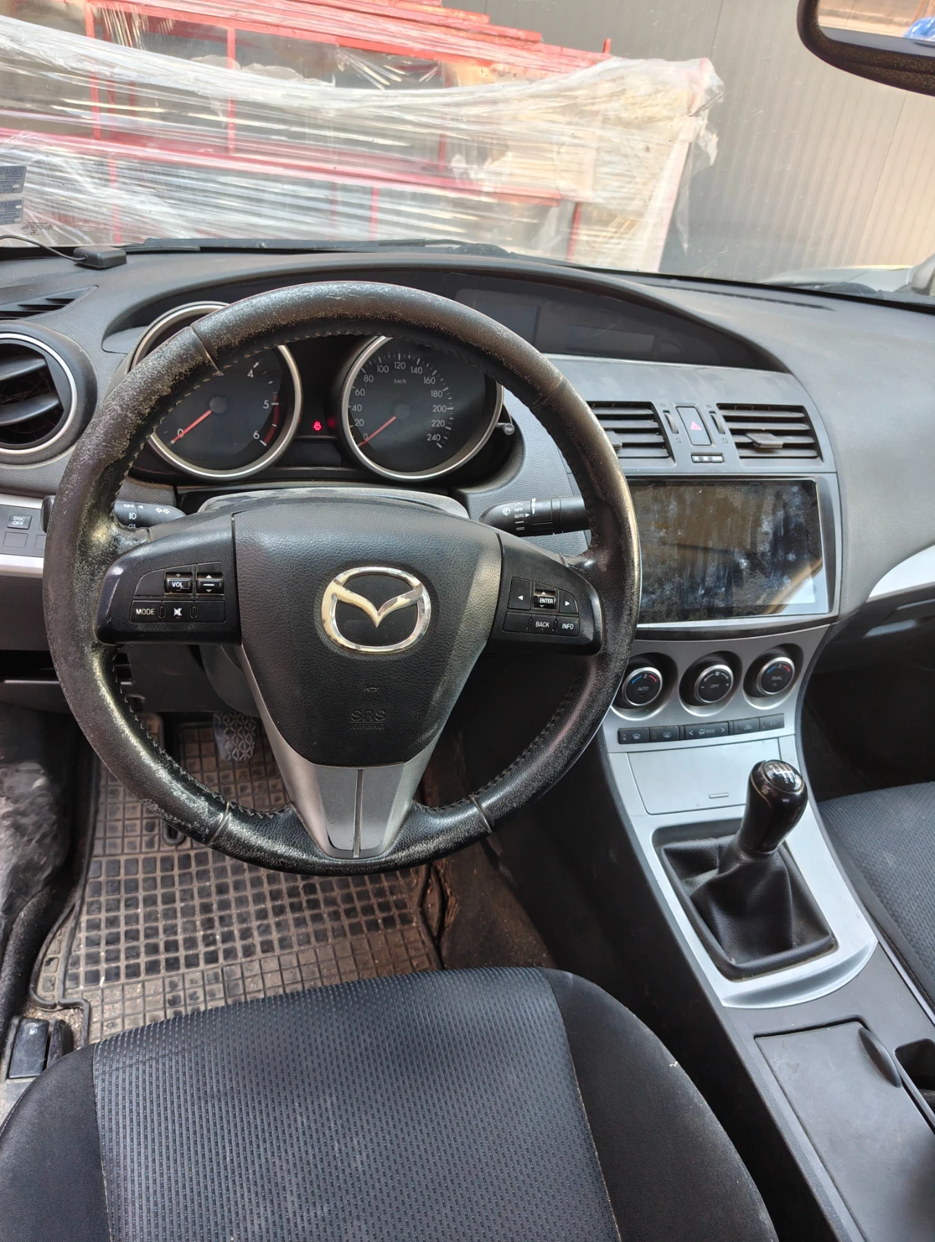 Mazda 3, снимка 2 - Автомобили и джипове - 56213319