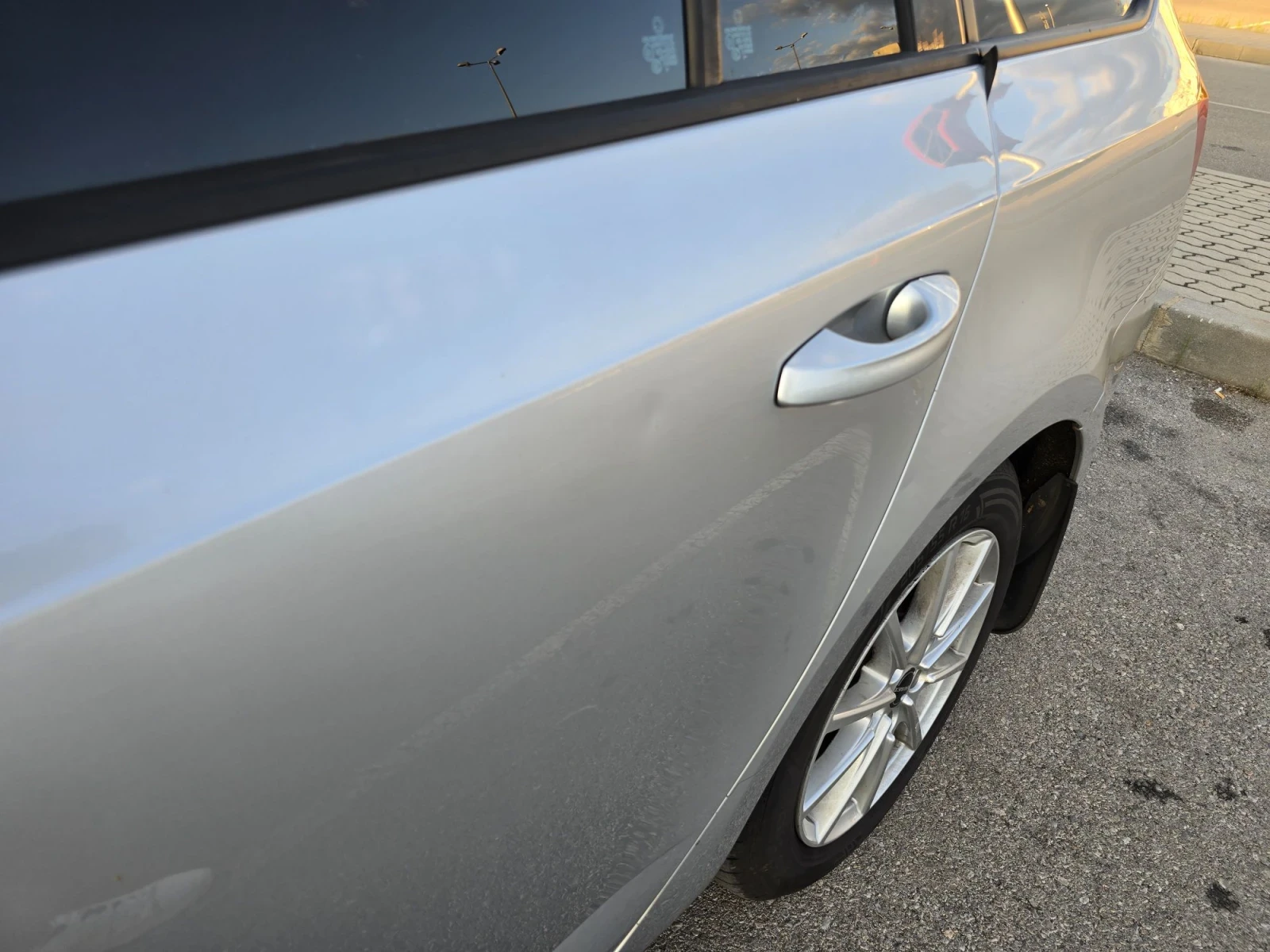 Skoda Octavia 1.6 TDI 4x4, снимка 16 - Автомобили и джипове - 56254729