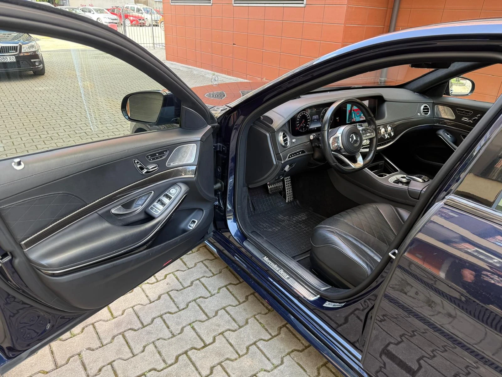 Mercedes-Benz S 560, снимка 4 - Автомобили и джипове - 56270899