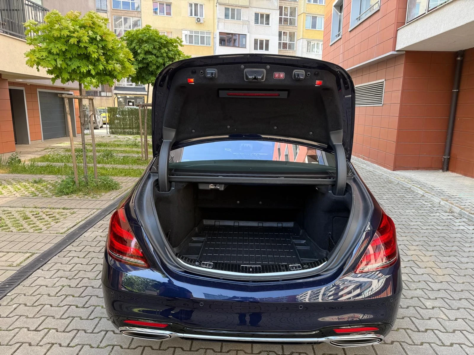 Mercedes-Benz S 560, снимка 6 - Автомобили и джипове - 56270899