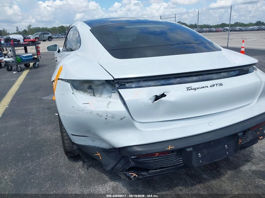 Porsche Taycan GTS AWD, снимка 6 - Автомобили и джипове - 56618027