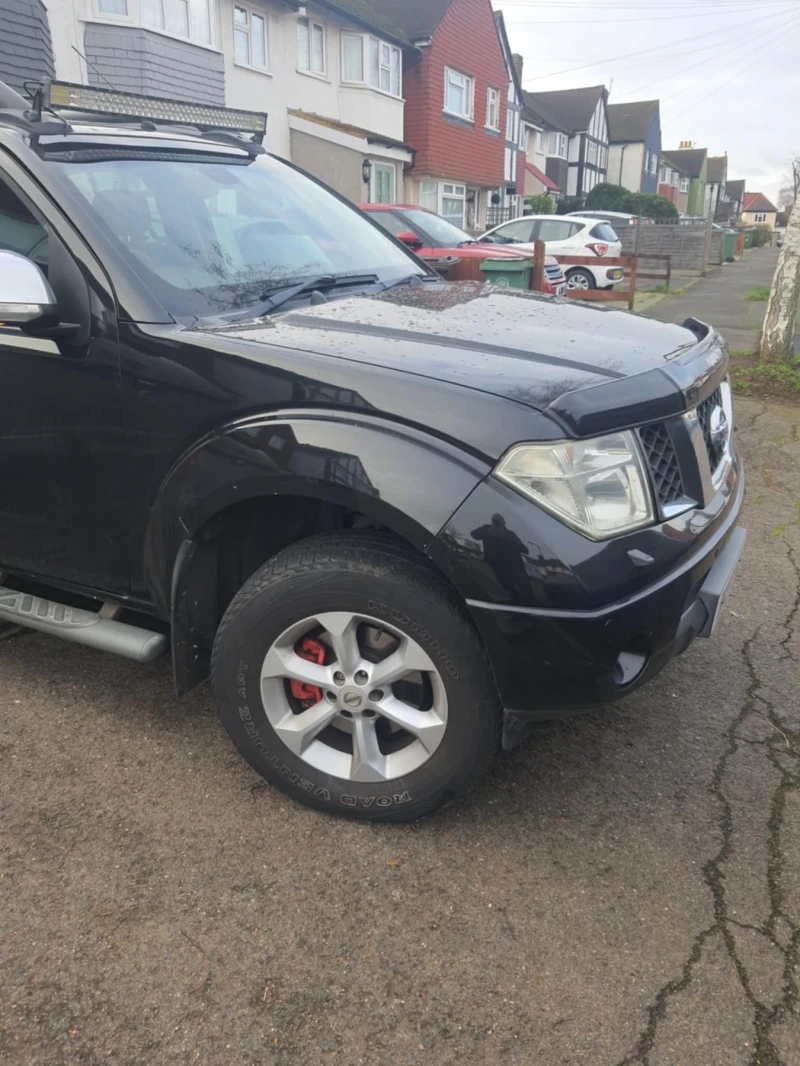 Nissan Navara, снимка 4 - Автомобили и джипове - 48294743