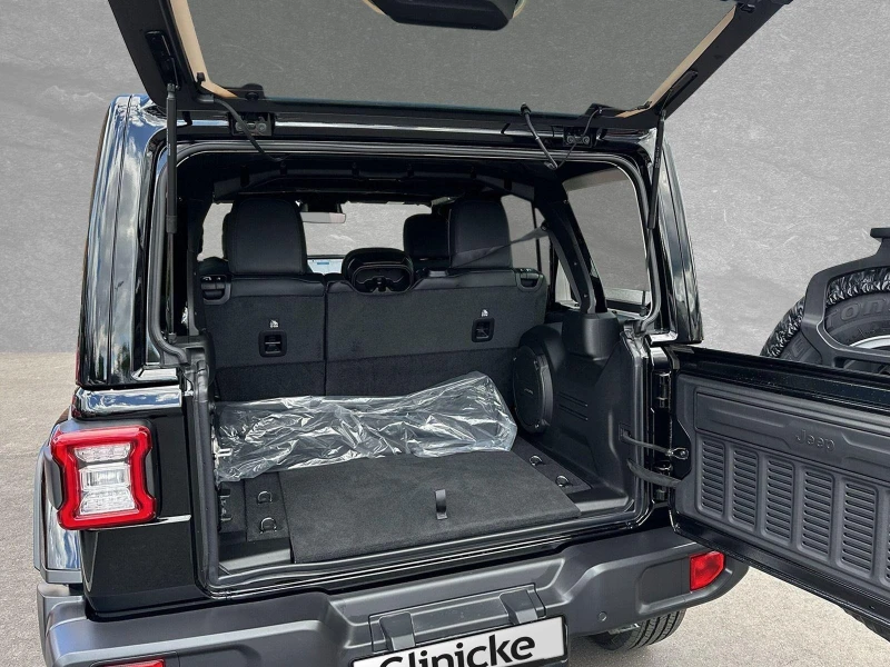 Jeep Wrangler UNLIMITED SAHARA 4X4 CAMERA , снимка 12 - Автомобили и джипове - 51744276