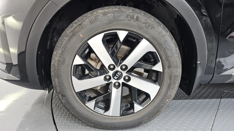 Kia Sorento 2.2 2WD TRENDY autogeorge.com, снимка 5 - Автомобили и джипове - 52873536