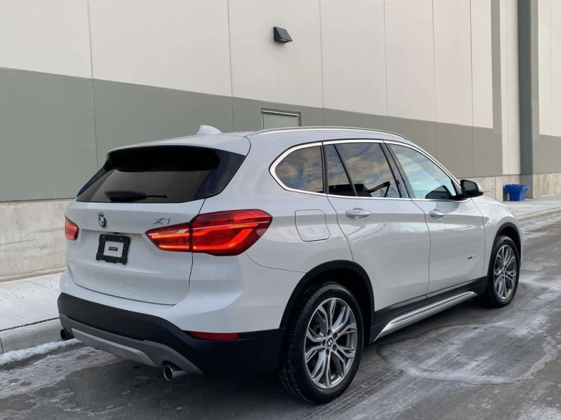 BMW X1 xDrive28i  CARFAX, снимка 10 - Автомобили и джипове - 53249163