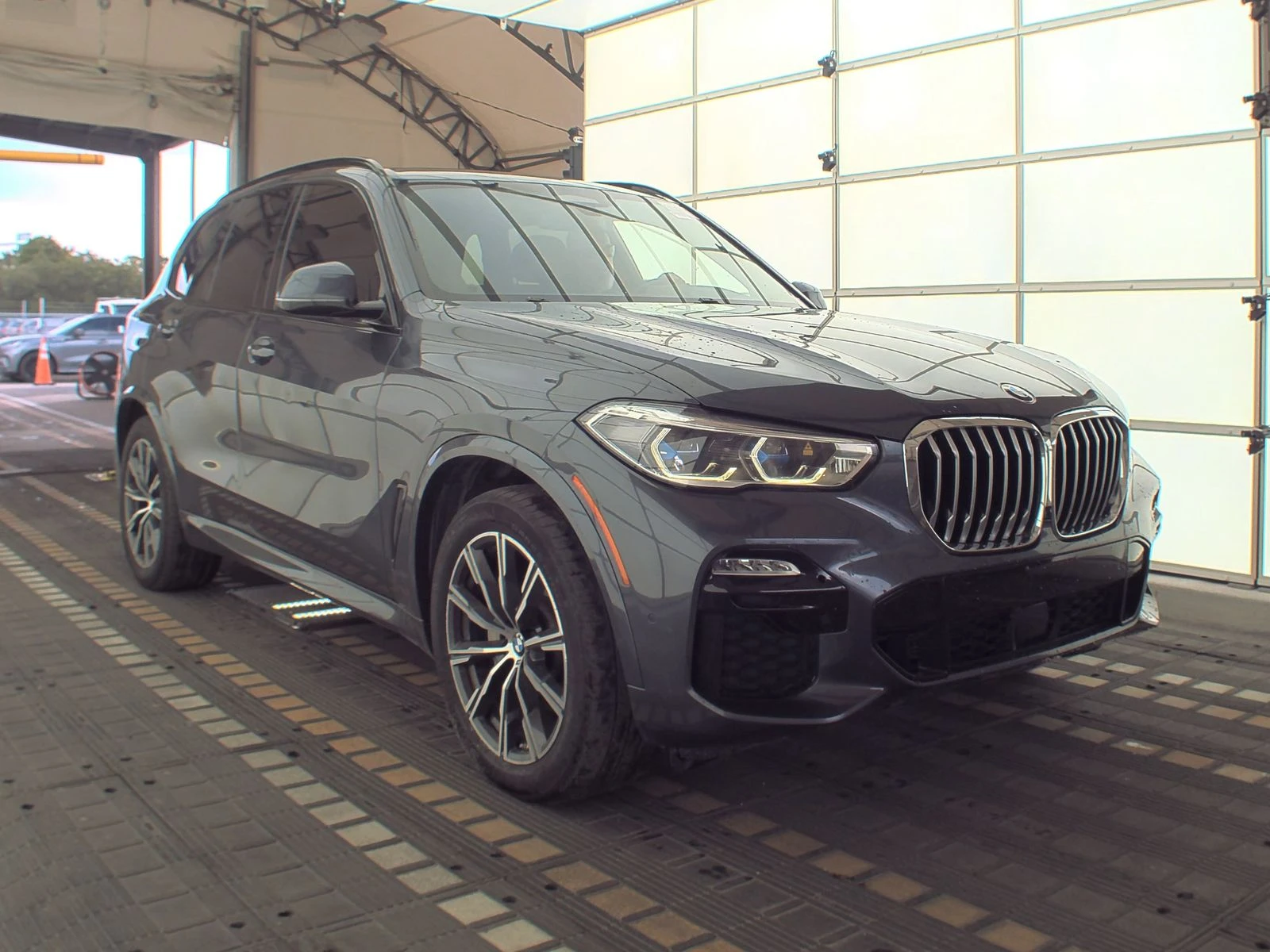 BMW X5 M-PACK* LASERLIGHT* DISTRO* МАСАЖ* HEADUP* HARMAN* - изображение 3