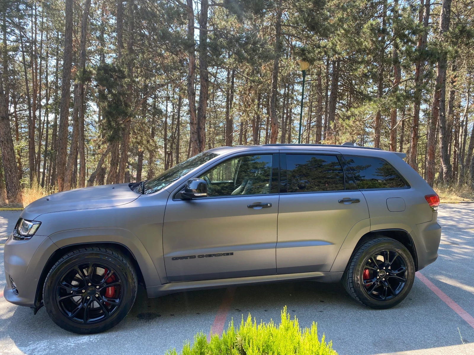 Jeep Grand cherokee SRT 6.4 V 8 HEMI FACE N1 - изображение 3