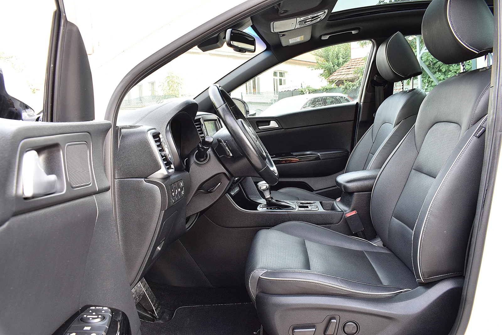 Kia Sportage Швейцария/4X4/GT-line/кожа/панорама/обдухване/Led - изображение 7