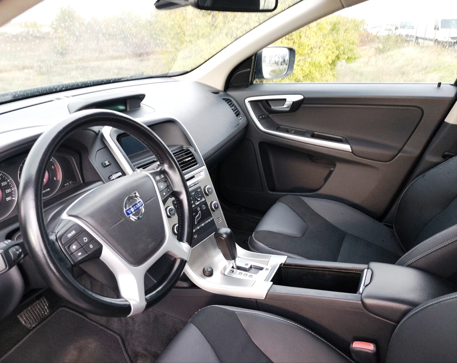 Volvo XC60 2.4D 163ks 4x4 | Mobile.bg   7