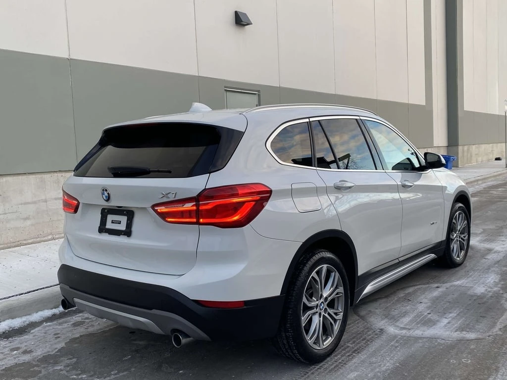 BMW X1 xDrive28i  CARFAX | Mobile.bg � ����������� 11