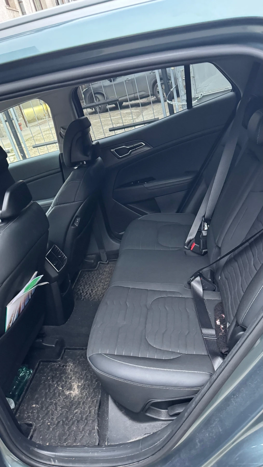 Kia Sportage Sportage 1.6 T HPE MHEV 4WD Executive 7AT 4x4, снимка 11 - Автомобили и джипове - 53624257