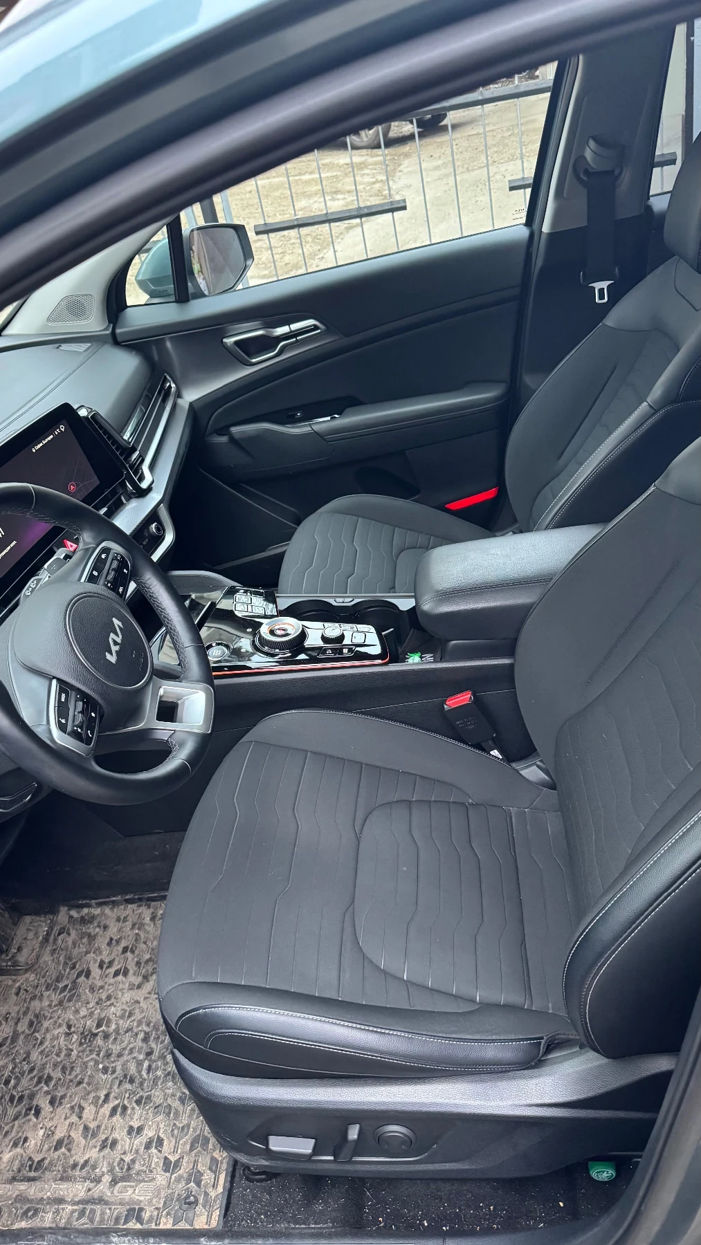 Kia Sportage Sportage 1.6 T HPE MHEV 4WD Executive 7AT 4x4, снимка 12 - Автомобили и джипове - 53624257