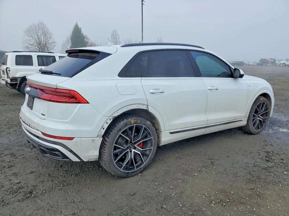 Audi Q8 PRESTIGE S-LINE* ВИДЕО на МОТОРА, снимка 3 - Автомобили и джипове - 53841323