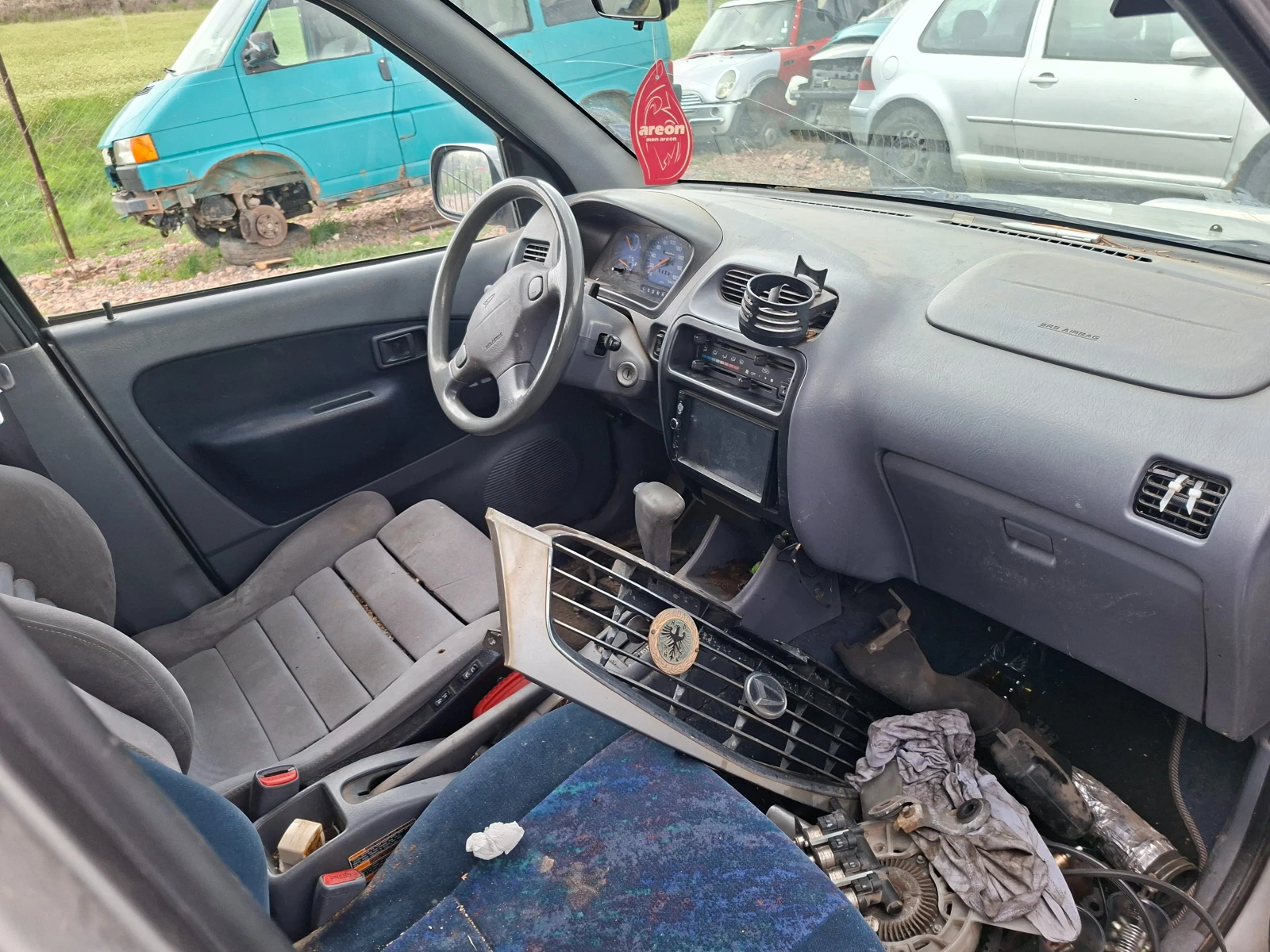 Daihatsu Terios 1.3 Автомат На части, снимка 5 - Автомобили и джипове - 54151275