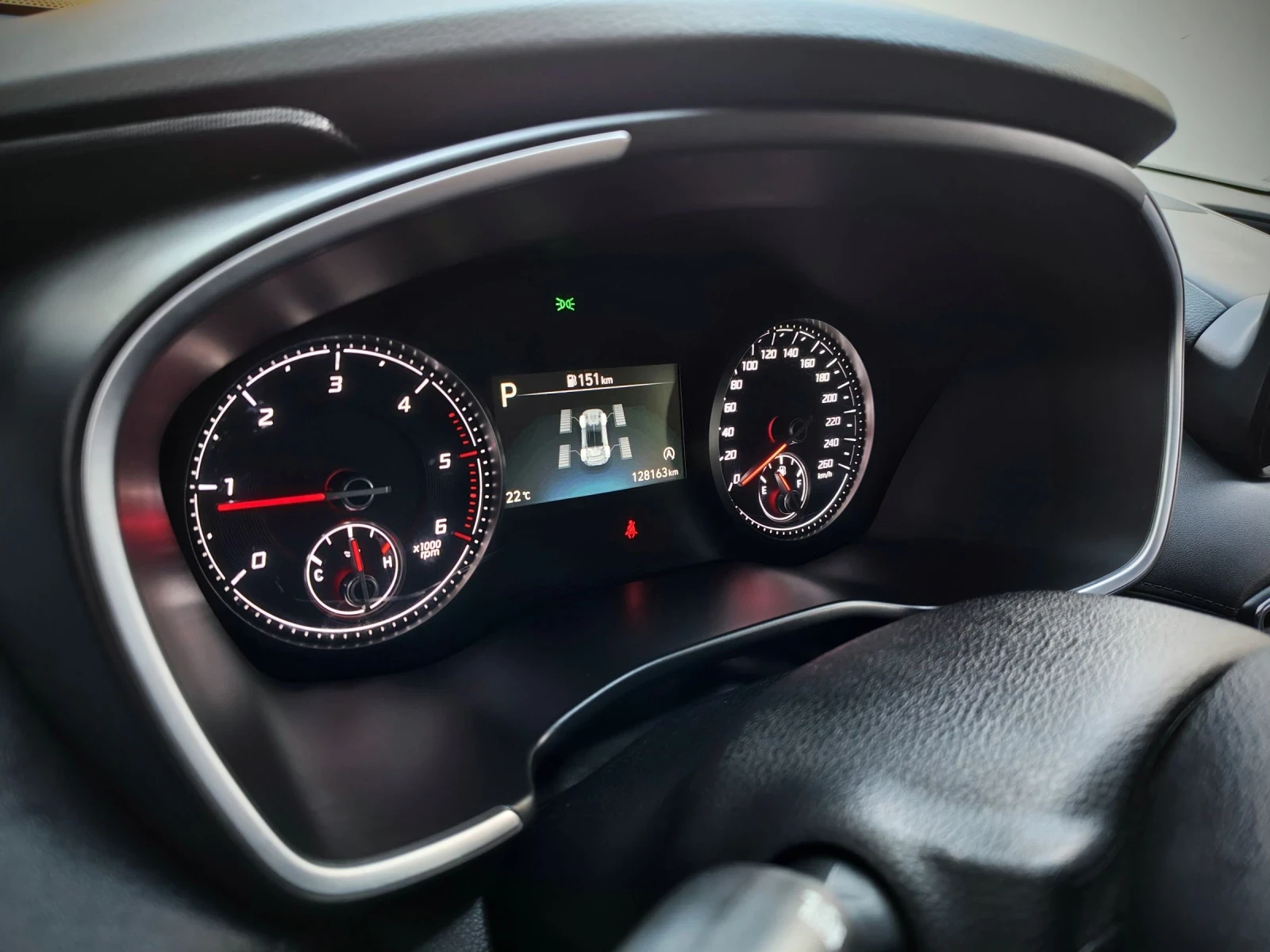 Hyundai Santa fe 2.2CRDi/FACELIFT/PREMIUN/4WD/8 СК/DISTRONIC, снимка 13 - Автомобили и джипове - 54482145