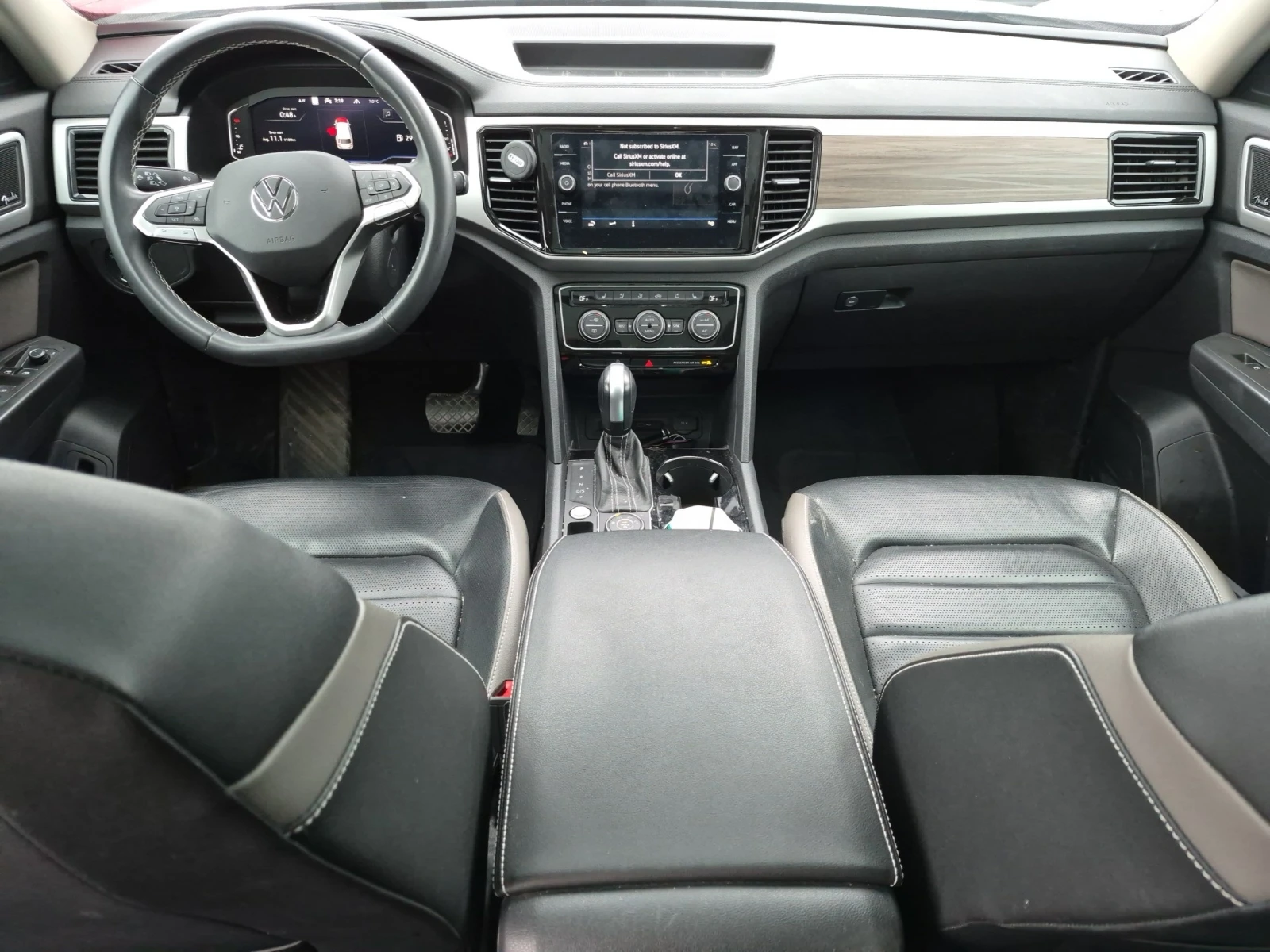 VW Atlas * * CARFAX * * АВТО КРЕДИТ * * Цена до БГ * * , снимка 10 - Автомобили и джипове - 54512933