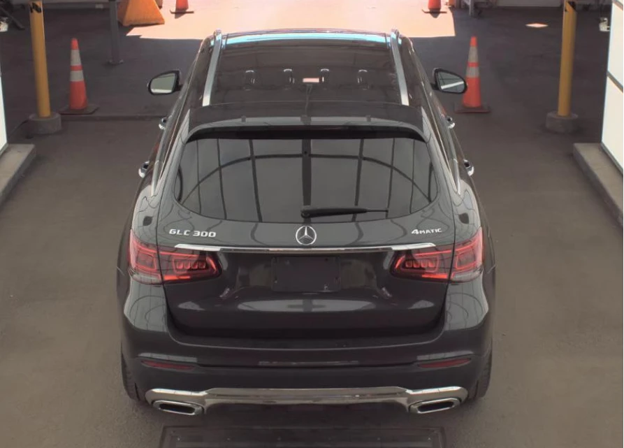 Mercedes-Benz GLC 300 4MATIC Premium, снимка 4 - Автомобили и джипове - 54748882