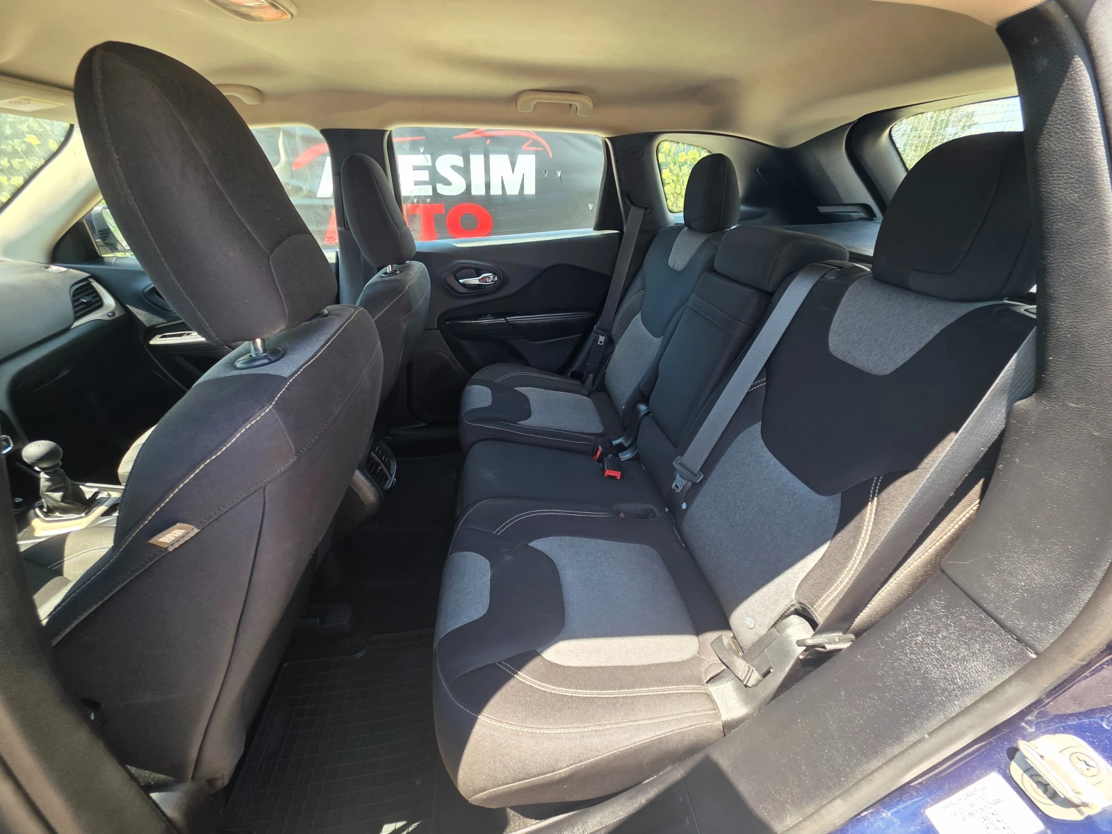 Jeep Cherokee V(KL)-2.0 mjt-Longitude-4WD-140hp, снимка 13 - Автомобили и джипове - 55652522