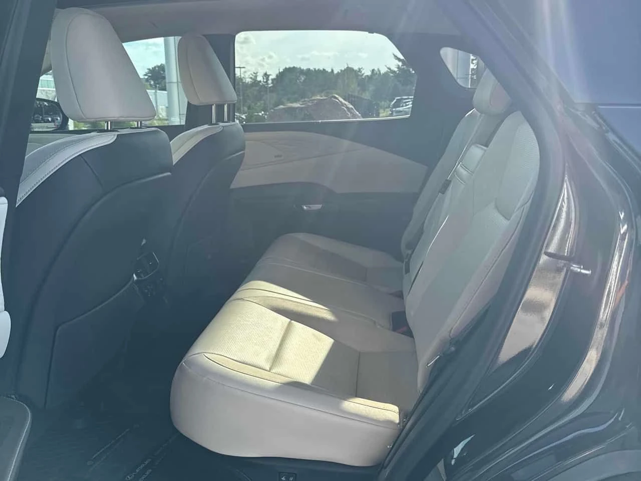 Lexus RX 350h * Auto * CARFAX * ОПЦИЯ ЗА ФИНАНСИРАНЕ, снимка 17 - Автомобили и джипове - 55668096