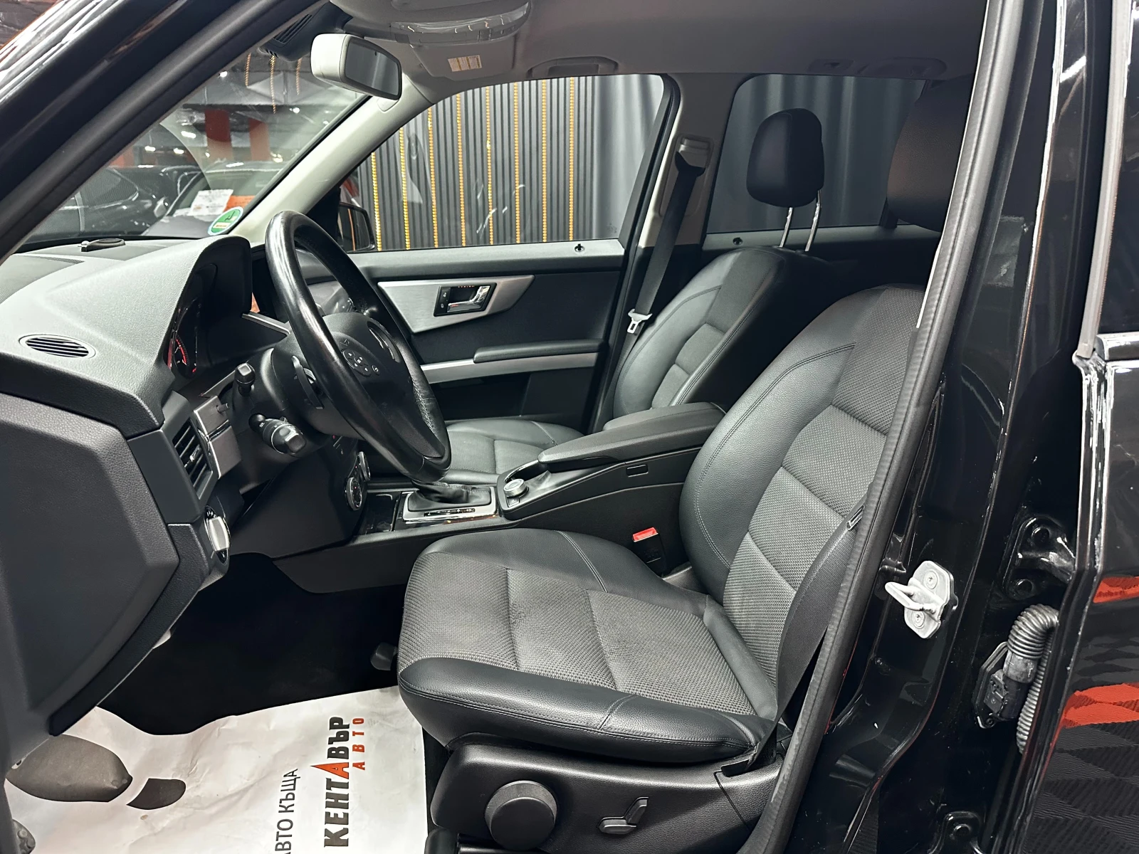 Mercedes-Benz GLK 350CDI-4 Matic-AMG PACK  , снимка 8 - Автомобили и джипове - 55888962