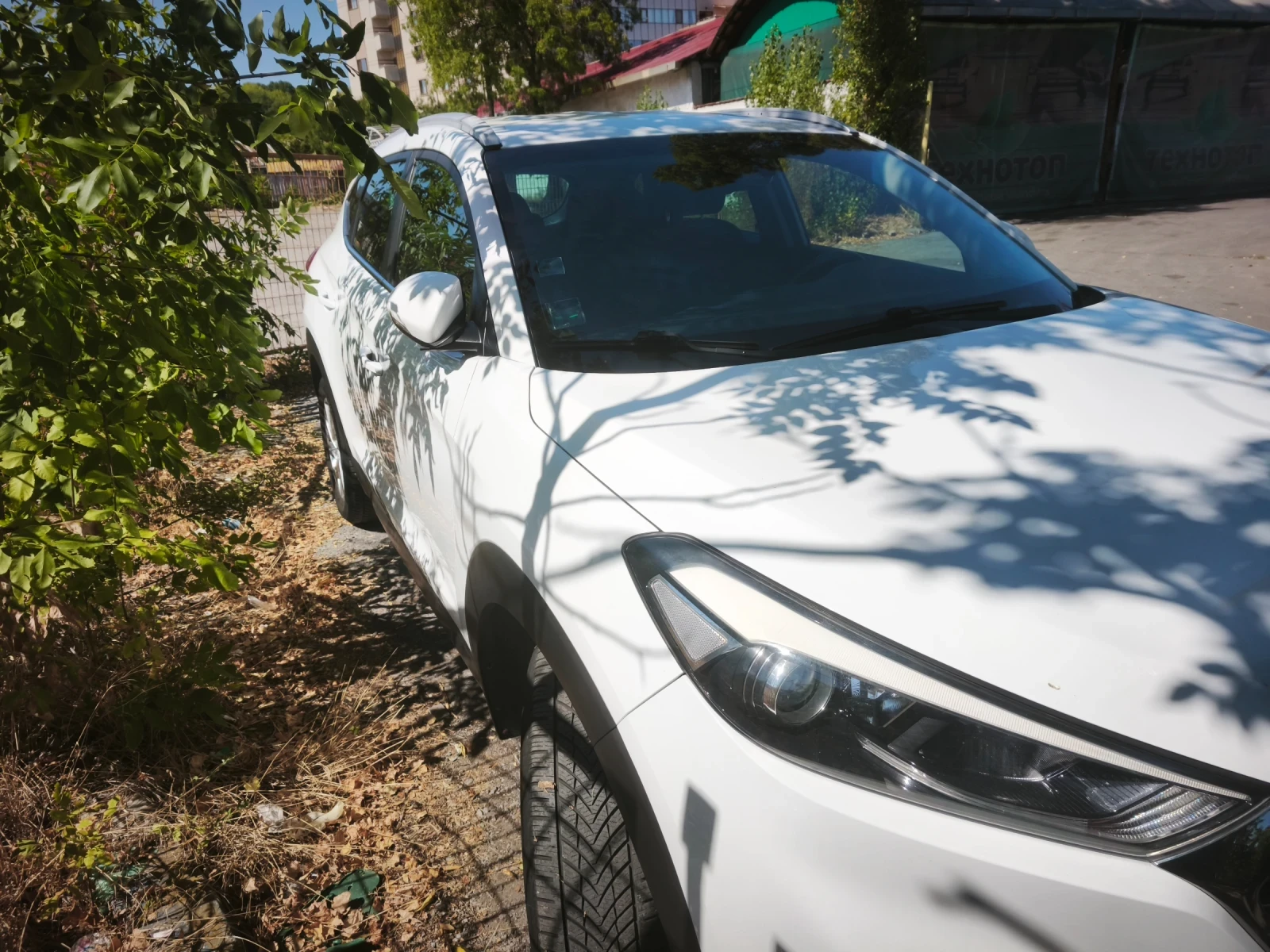 Hyundai Tucson 1, 7, снимка 3 - Автомобили и джипове - 56028641