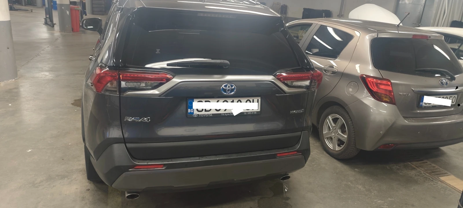 Toyota Rav4, снимка 14 - Автомобили и джипове - 56329250