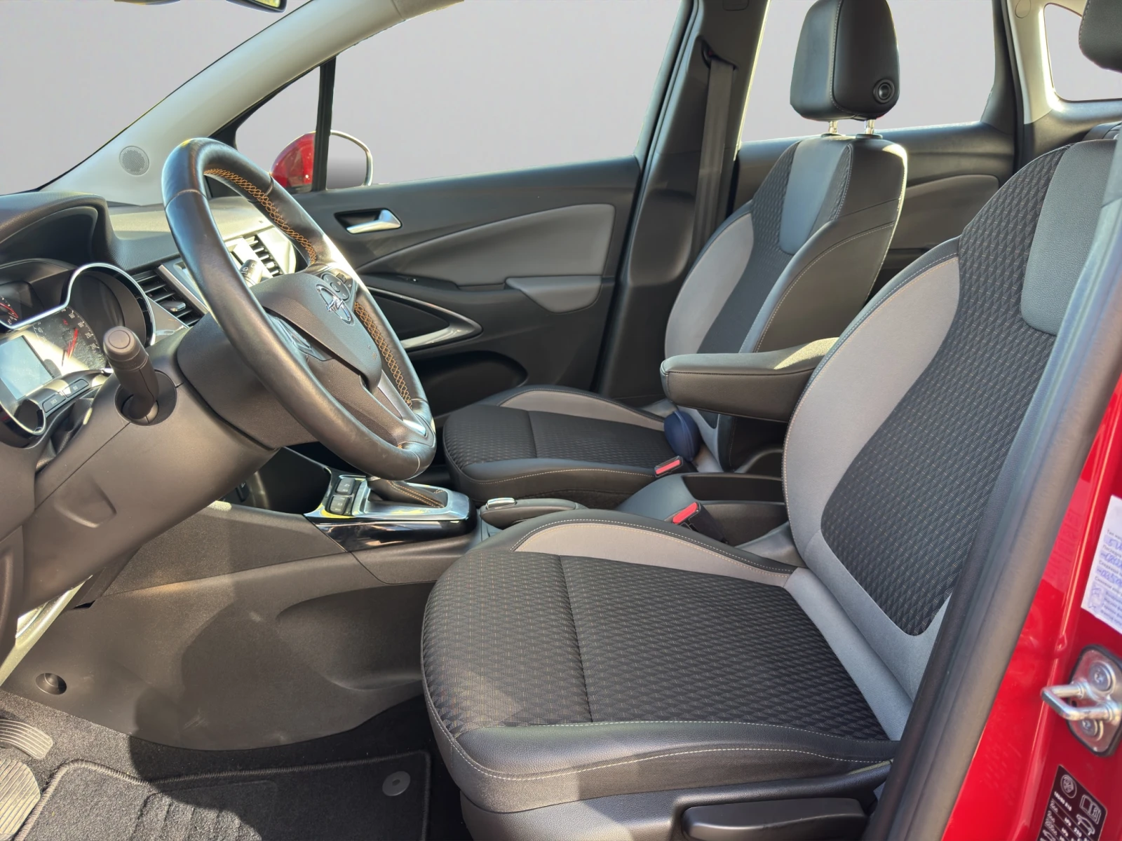 Opel Crossland X Elegance 1.2 ������ (96kW/130 �.�.) AT6 | Mobile.bg � ����������� 9