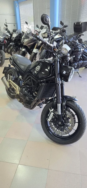 ������ Benelli 500