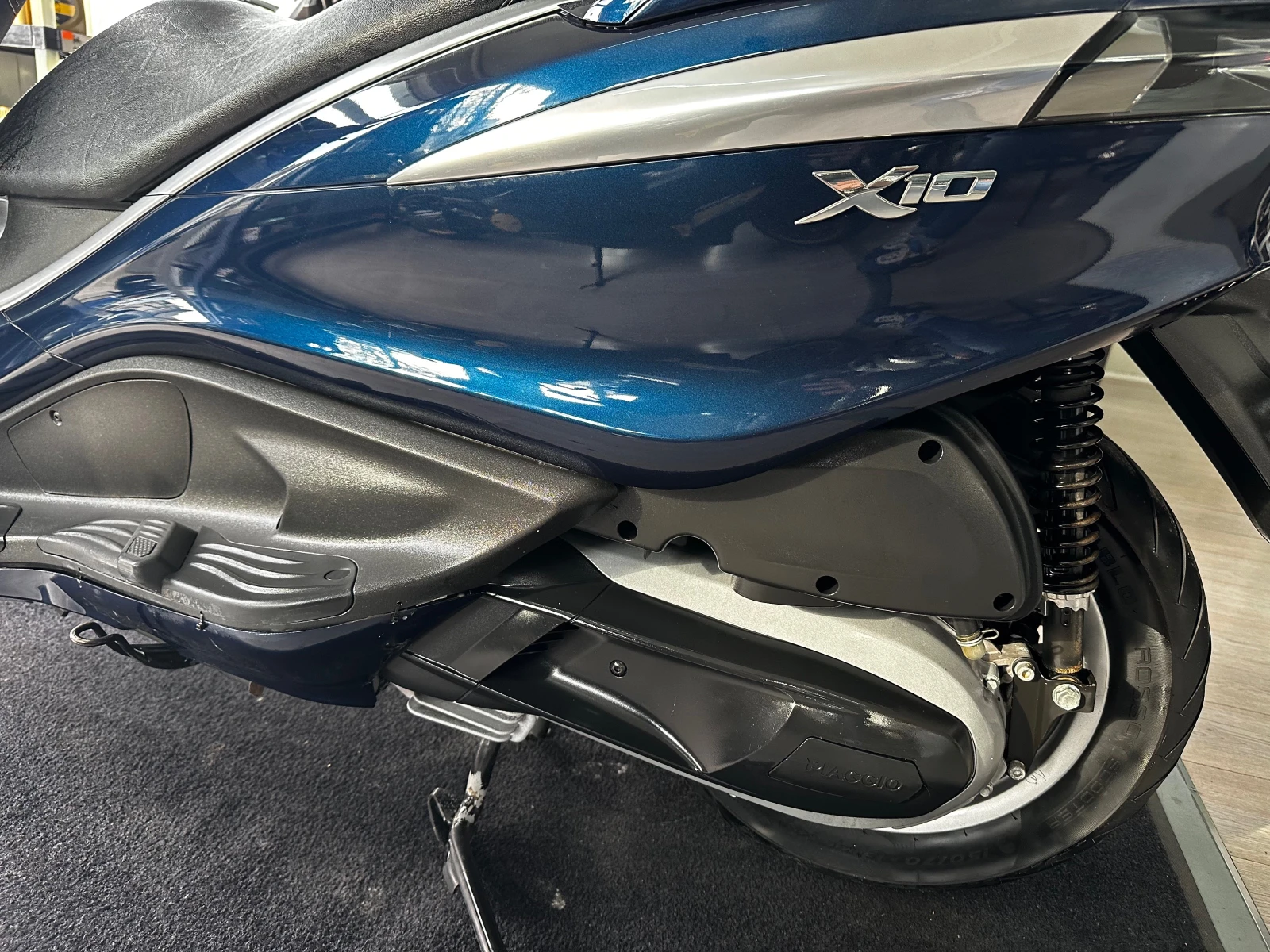 Piaggio X10 350i 05.2013г. - изображение 10