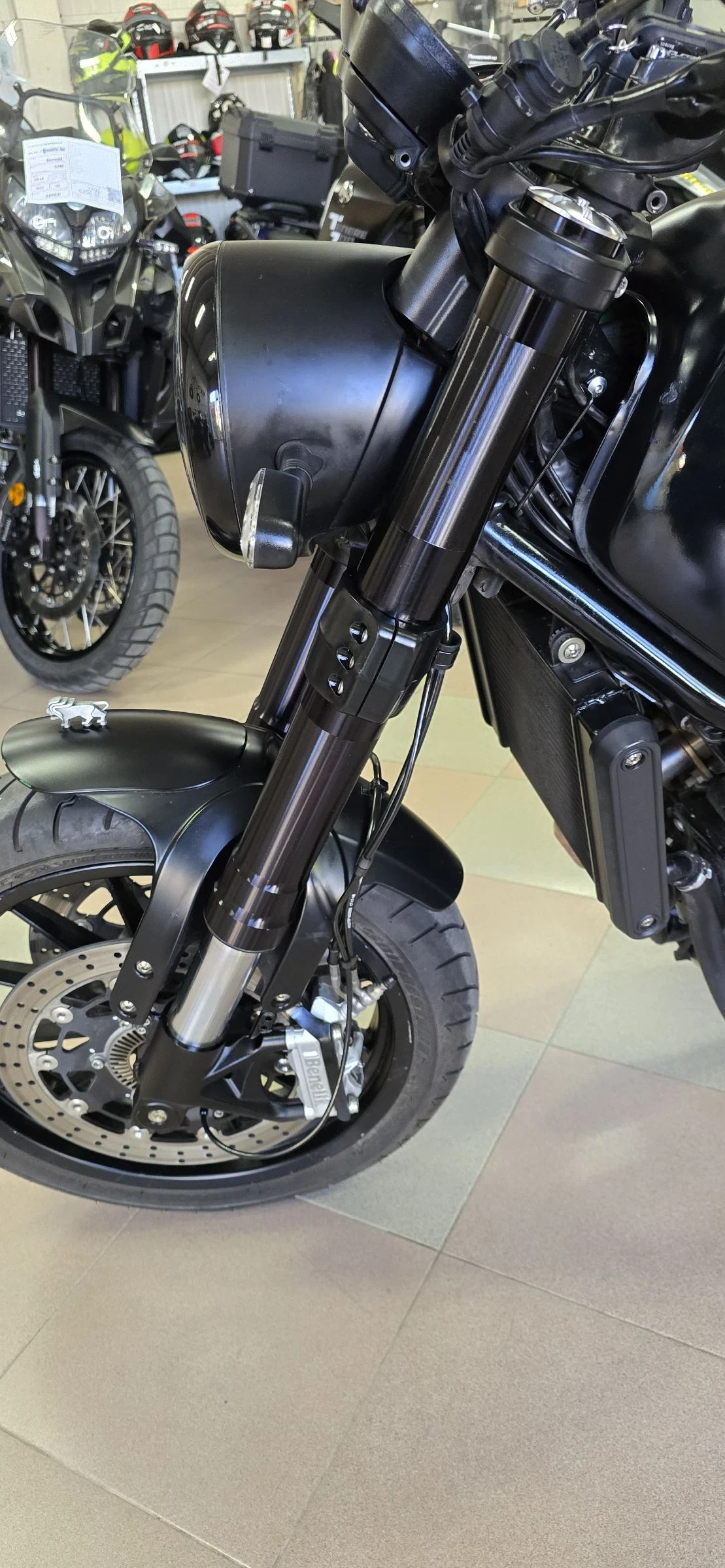 Benelli 500 Leoncino cinquecento  А2 кат. Лизинг !, снимка 11 - Мотоциклети и мототехника - 54352383