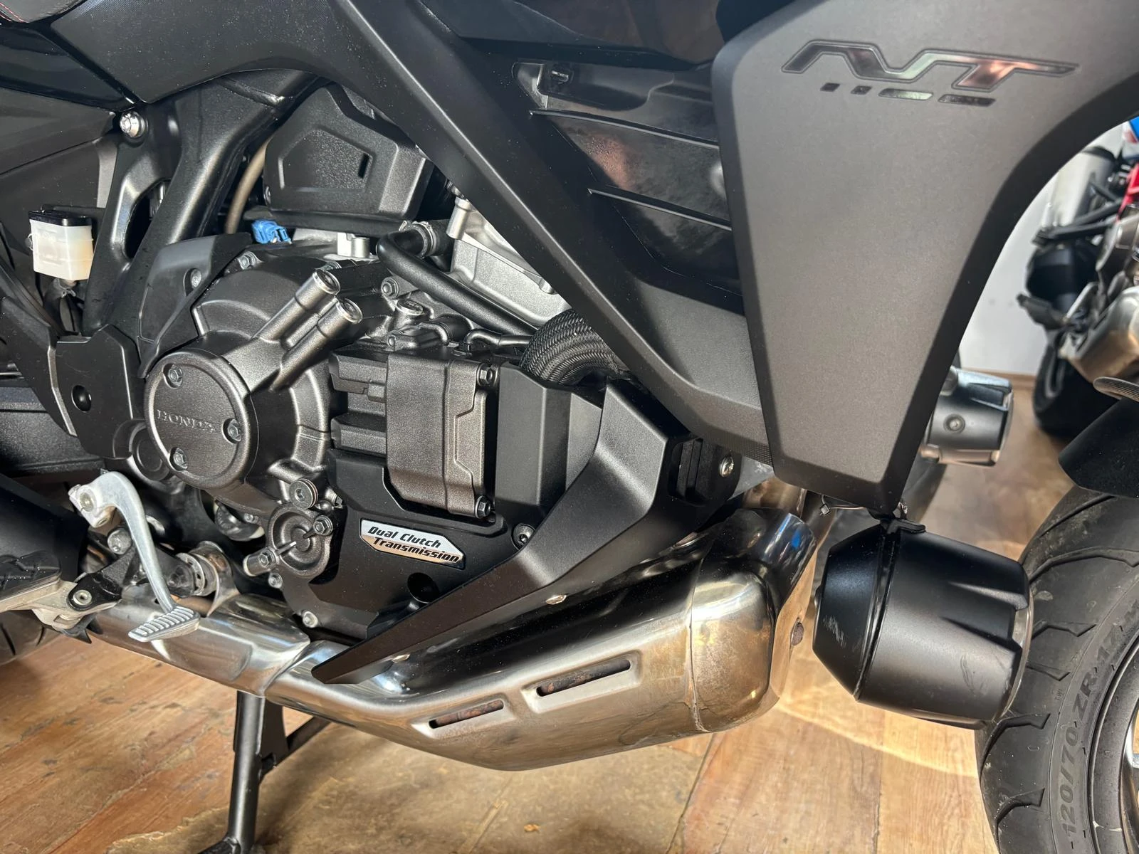 Honda Nt 1100 DCT ABS, снимка 8 - Мотоциклети и мототехника - 55872850