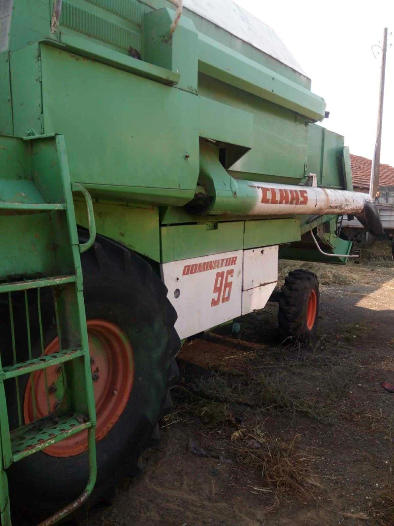 Комбайн Claas DOMINATOR 96
