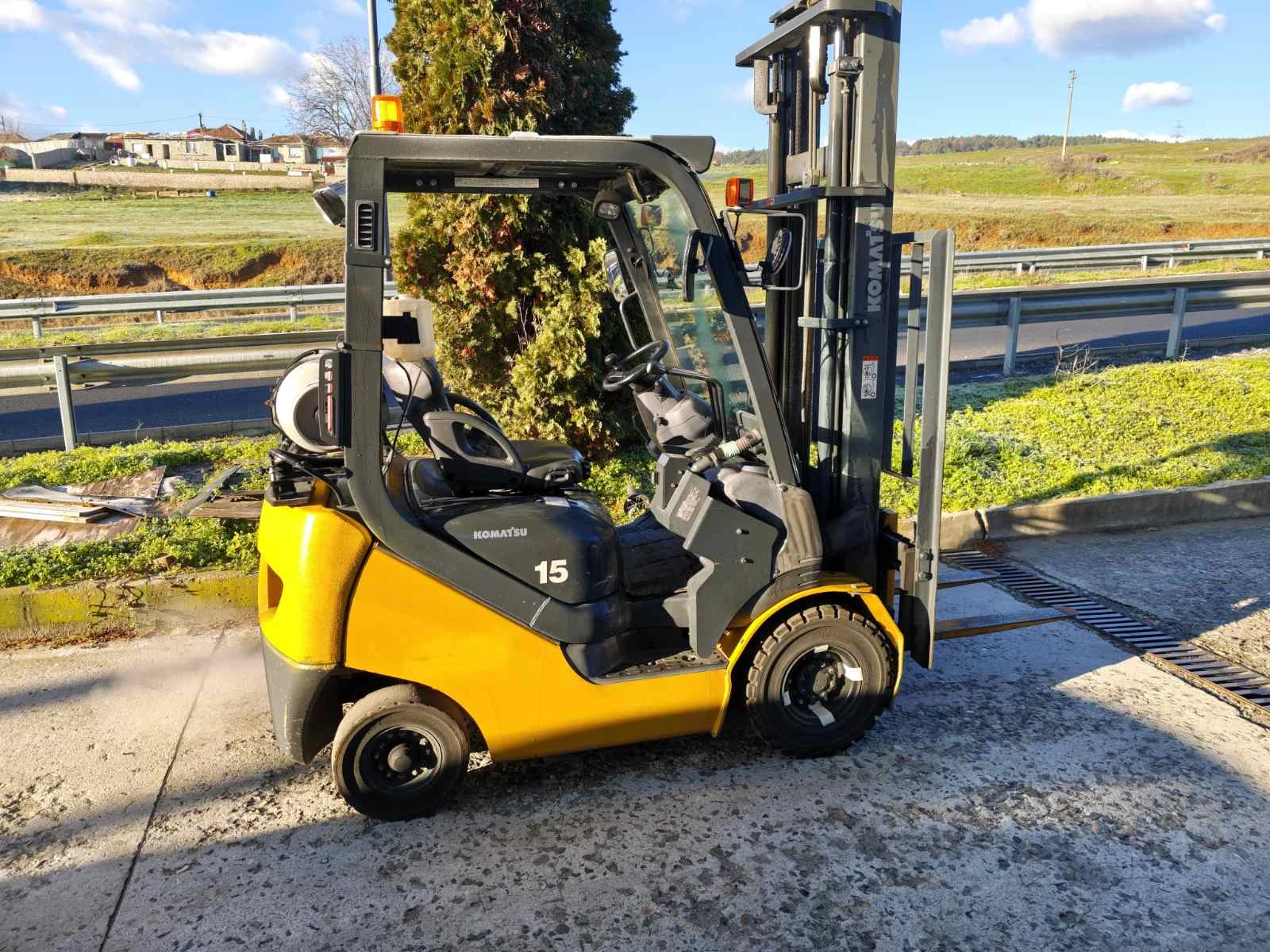 ������� Komatsu   ���������  | Mobile.bg � ����������� 9