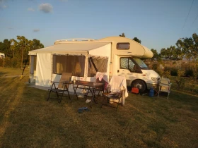 Кемпер Ford Blue Camp Sky 400, снимка 14