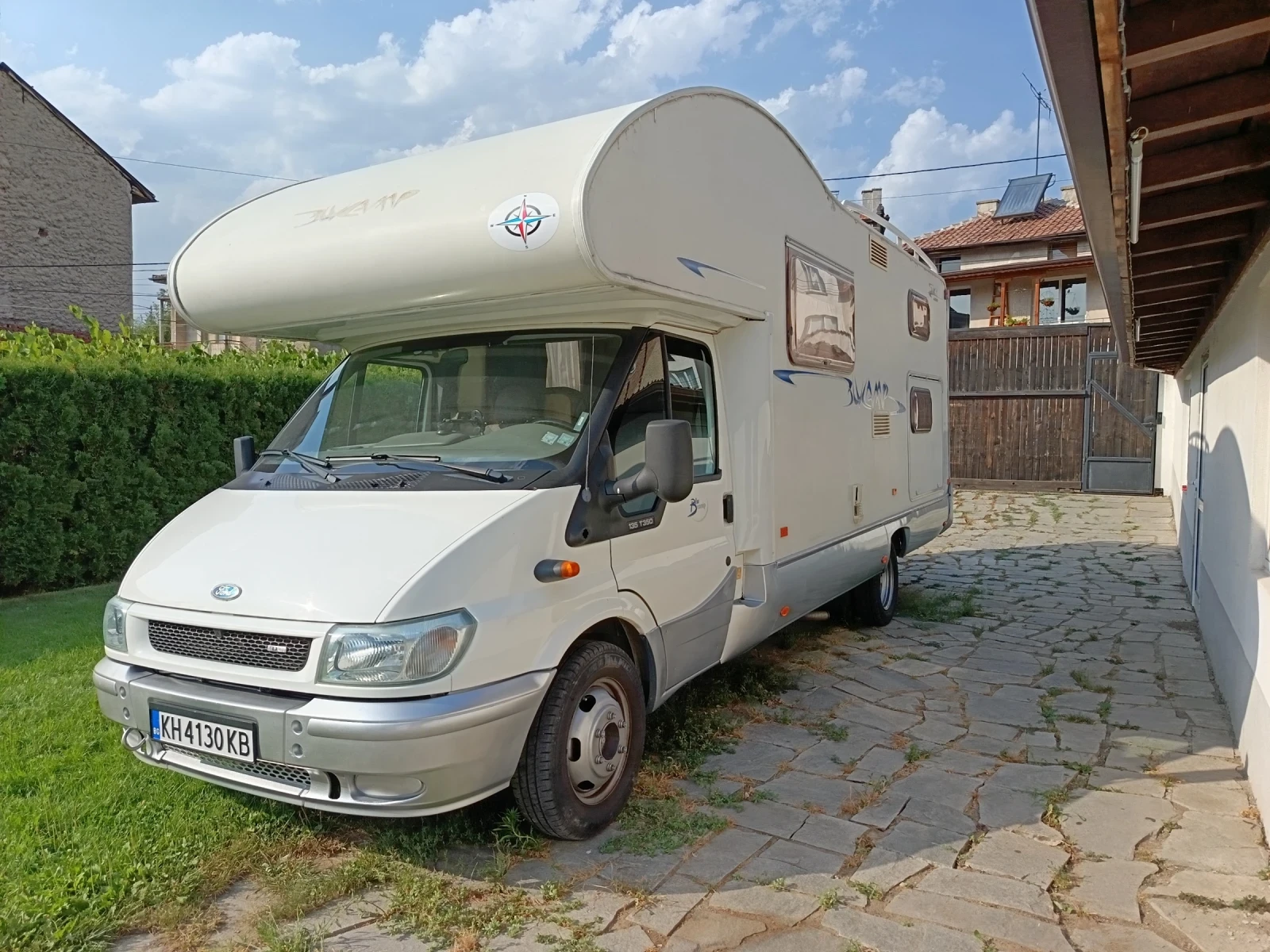 Кемпер Ford Blue Camp Sky 400, снимка 4 - Каравани и кемпери - 55313419