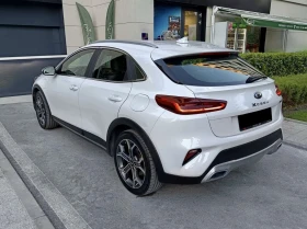 Kia XCeed 1.6 Plug-in-Hybrid PHEV DIGITAL COCKPIT KEYLESS, снимка 4