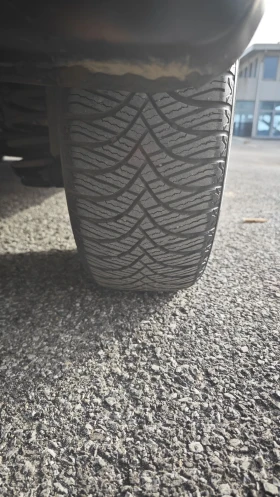 Toyota Yaris 1.0 КЛИМАТИК , снимка 5