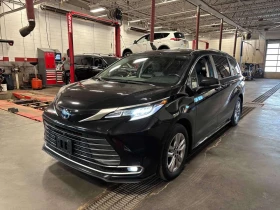 ������ Toyota Sienna
