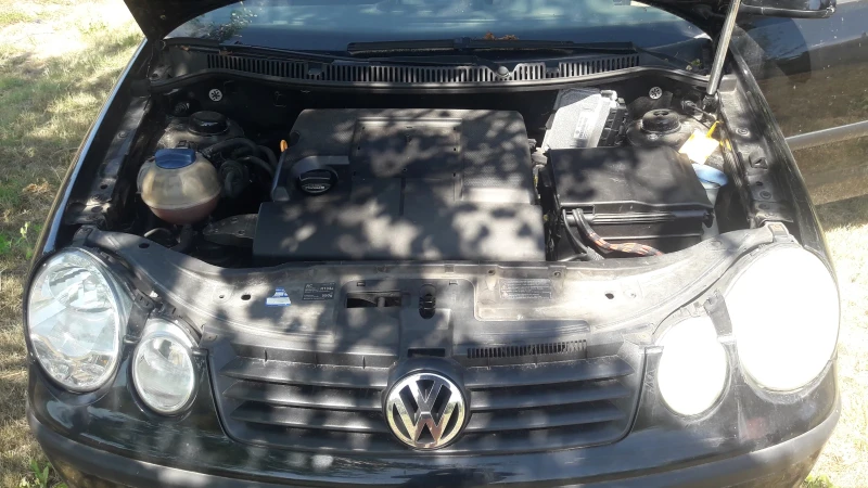 VW Polo 1.2 9N, снимка 11 - Автомобили и джипове - 41228250