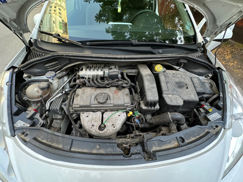 Peugeot 207 Фейлифт 1.4i, снимка 9 - Автомобили и джипове - 46280139