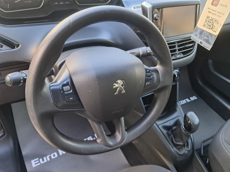 Peugeot 208 1.5 HDI-93000 км., снимка 11 - Автомобили и джипове - 47984854