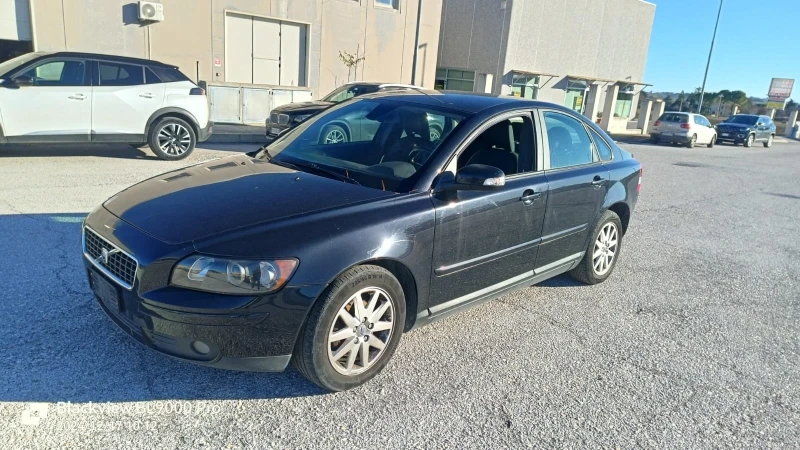 Volvo S40 Седан, снимка 2 - Автомобили и джипове - 48456277